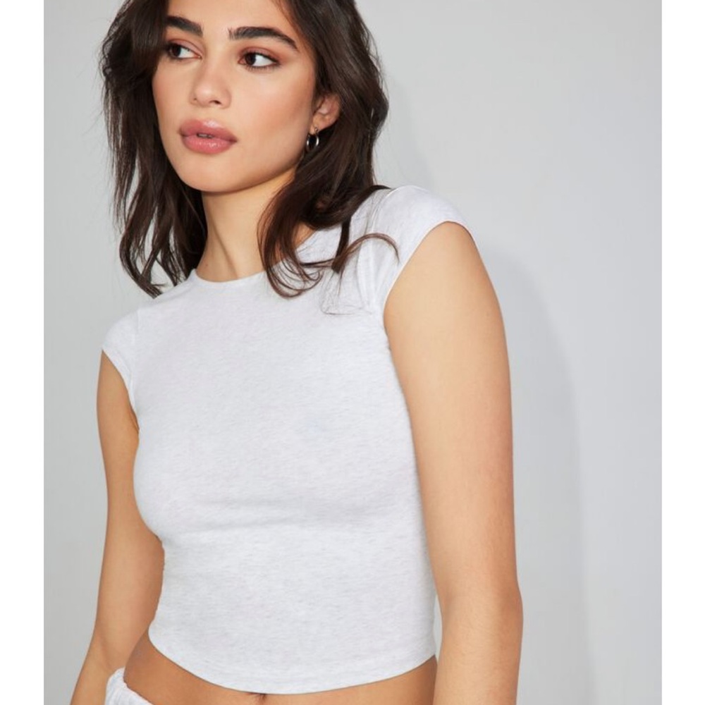 Garage open back tee in heather grey XS